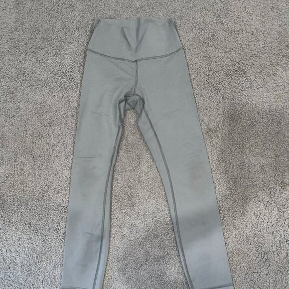 Lululemon REPAIRED Wunder Under High Rise Gray Tights Leggings 25" Inseam  Sz 4 - Picture 1 of 6